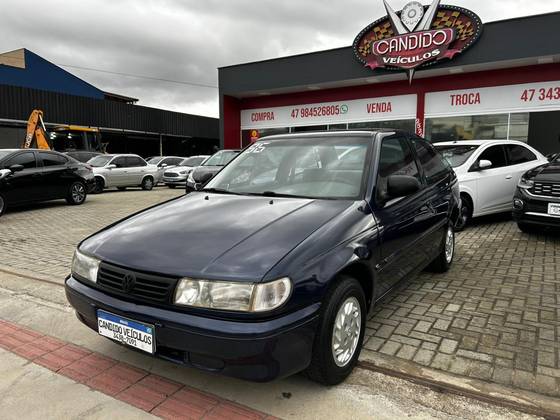 VOLKSWAGEN LOGUS 1.8 GLI 8V ÁLCOOL 2P MANUAL VOLKSWAGEN LOGUS 1.8 GLI 8V ÁLCOOL 2P MANUAL
